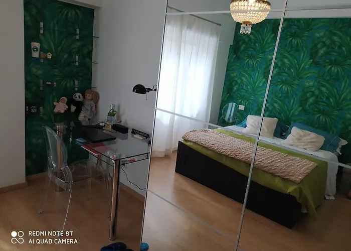Апартаменты Vanity - 4 Bedrooms With 4 Bathrooms - Ac & Wifi Рим