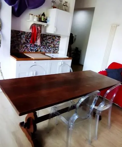 Vanity - 4 Bedrooms With 4 Bathrooms - Ac & Wifi