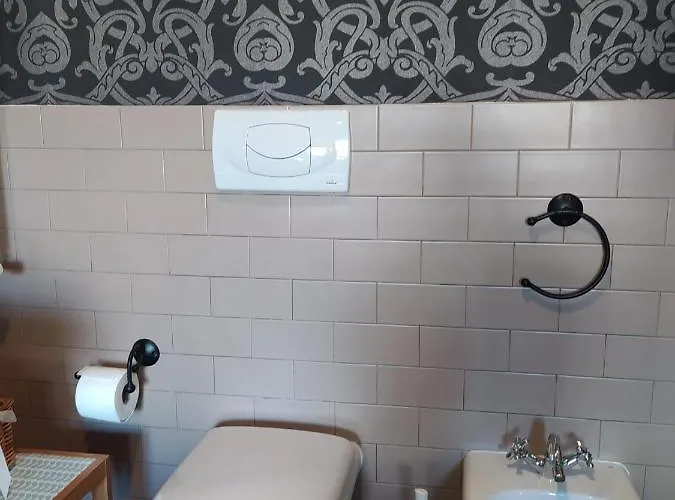 Vanity - 4 Bedrooms With 4 Bathrooms - Ac & Wifi Апартаменты Рим